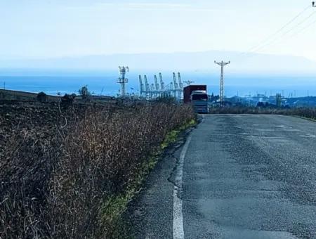 Dieses Zum Verkauf Stehende Notfabrikgrundstück Befindet Sich In Barbaros, Tekirdag, Und Hat Eine Große Fläche Von 5.500 Quadratmetern