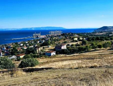 Tekirdağ Barbarosta Acil Satılık Hayelinizdeki Havuzlu Müstakil Evinizi Yapmaya Uygun Fırsat Arsa